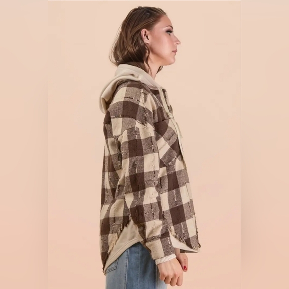 Oversized Flannel Hooded Button Down Jacket - Picture 3 of 5